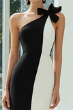 Vestido formal midi ajustado de un hombro en blanco y negro con lazo