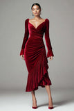 Vestido formal midi con volantes de manga larga de sirena de terciopelo burdeos