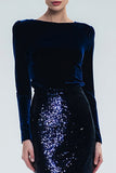 Vestido largo formal con cuello barco de sirena de terciopelo burdeos