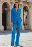 Trajes de mujer azules de 2 piezas con solapa de pico de botonadura simple