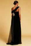 Vestido de noche largo plisado de sirena de un solo hombro negro con abertura