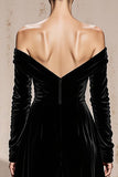 Vestido formal de terciopelo negro con hombros descubiertos de manga larga