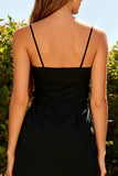 Vestido negro bodycon con tirantes finos con lazos