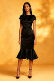 Vestido de cóctel midi sirena negro con mangas cortas