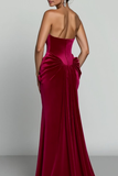 Vestido Formal Largo sin Tirantes de Sirena Cabernet