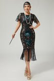 Vestido negro brillante con flecos azules de la década de 1920 con mangas cortas