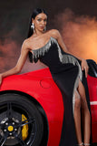 Vestido de fiesta de sirena negro sin tirantes con borla
