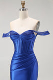 Vestido largo de fiesta con corsé de sirena azul real con hombros descubiertos y cuentas
