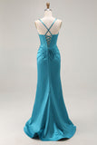 Vestido largo de fiesta de satén con recortes de sirena y corsé azul pavo real con abertura