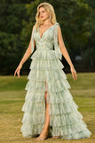 Vestido de graduación largo de tul largo con volantes y volantes verdes, con abertura