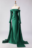 Vestido largo largo de satén de satén y sirena verde oscuro de fin de curso y manga larga