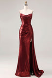 Vestido largo de baile de sirena burdeos tirantes y rizado y con abertura