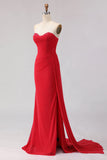 Vestido largo de baile de satén con cuentas y tirantes de sirena roja con abertura