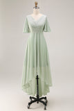 Vestido de dama de honor plisado de alta y baja línea A verde salvia con mangas cortas