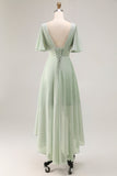 Vestido de dama de honor plisado de alta y baja línea A verde salvia con mangas cortas