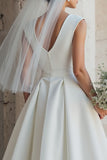 Vestido de novia Midi blanco sin mangas de cuello redondo y sin mangas