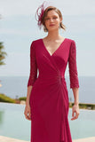 Vestido de sirena de la madre de la novia con volantes rojo oscuro con escote en V
