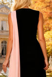 Vestido formal de sirena negro con cuello bateau y serpentina lateral