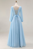 Vestido de invitado largo de chiffon azul celeste con escote en V y abertura