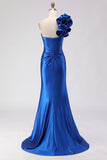 Vestido de baile de graduación largo de baile de sirena azul azul con cuentas y un solo hombro