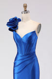 Vestido de baile de graduación largo de baile de sirena azul azul con cuentas y un solo hombro