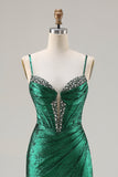 Vestido largo de baile de sirena de corsé verde oscuro con cuentas y corte