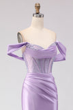 Vestido largo de graduación con corsé morado sirena con cuentas y hombros descubiertos