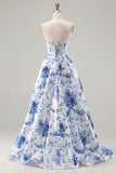 Corsé azul floral sin tirantes de línea A, cordón por la espalda y vestido largo de graduación con abertura