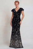 Vestido de sirena de la madre de la novia negro plateado con cuello en V brillante y lentejuelas