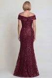 Vestido burdeos brillante de hombros descubiertos Sirena madre de la novia con lentejuelas