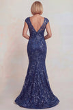 Vestido de sirena brillante azul oscuro con cuello en V y cuello en V