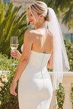 Vestido de novia sin tirantes de satén blanco con cremallera trasera