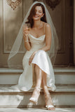 Vestido largo de novia de sirena de satén de tirantes blancos