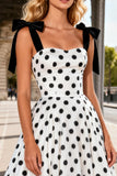 Vestido de baile de satén blanco y negro de lunares A Line Long