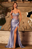 Vestido largo largo de graduación tirantes con corsé lila sirena y cuentas y abertura