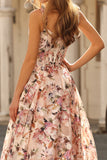 Corsé rosa con estampado floral y largo vestido de baile