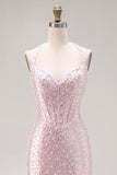 Vestido largo de baile de fin de curso con perlas de cuentas de sirena rosa claro y abertura