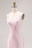 Vestido largo de baile de fin de curso con perlas de cuentas de sirena rosa claro y abertura