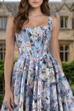Corsé azul: Vestido largo floral con cuello cuadrado estampado en línea y abertura