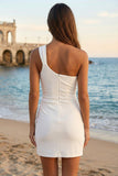 Vestido de graduación mini fruncido bodycon un solo hombro de marfil con abertura