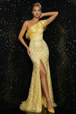 Vestido de noche de sirena con volantes de un hombro con un hombro y una abertura amarillo brillante con apliques,