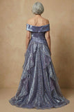 Vestido largo de la madre de la novia azul descubierto con volantes en el hombro