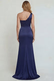 Vestido de Madre de la Novia de Satén Sirena de un solo hombro azul marino con apliques