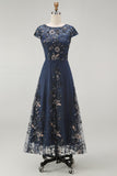 Vestido de madre de la novia azul marino brillante con escote barco