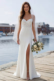 Vestido de novia barrido de encaje marfil sirena con abertura