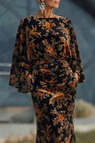 Vestido de madre de la novia con funda marrón estampado y mangas acampanadas