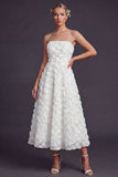 Vestido de novia largo blanco sin tirantes A Line con flores 3D