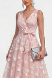 Vestido midi floral midi de escote en V lila con lazo