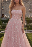 Vestido de baile largo de tul azul brillante sin tirantes con cuentas y apliques