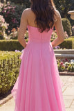 Vestido largo de graduación sin tirantes de tul rosa intenso y con volantes